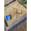 Újrahasznosított Műanyag homokozó ülőkével - Kicsi